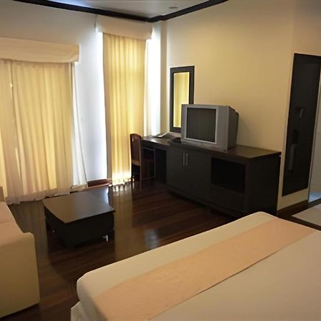 Kasem Garden Hotel Surin Ban Nong Tao Dış mekan fotoğraf