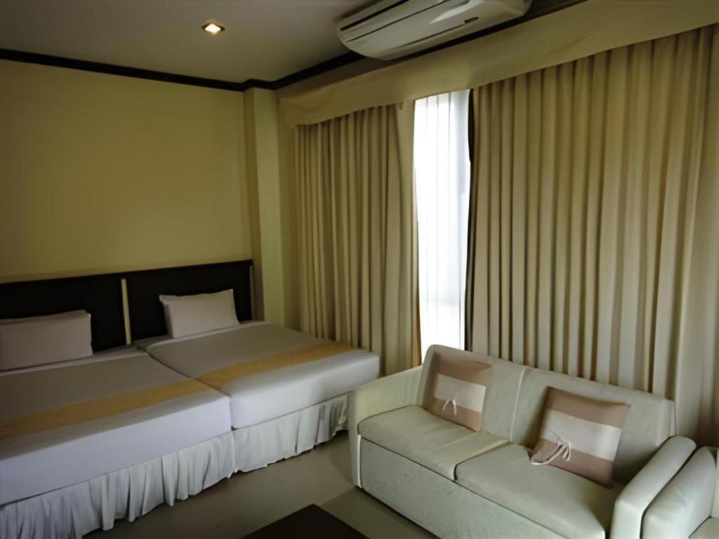 Kasem Garden Hotel Surin Ban Nong Tao Dış mekan fotoğraf