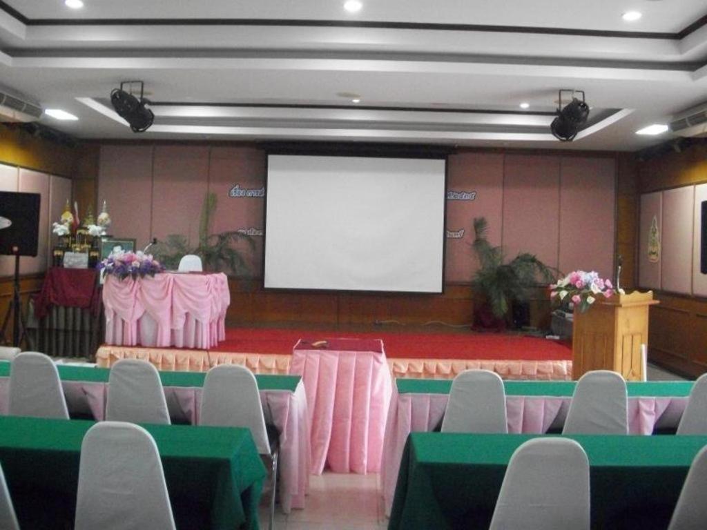 Kasem Garden Hotel Surin Ban Nong Tao Dış mekan fotoğraf