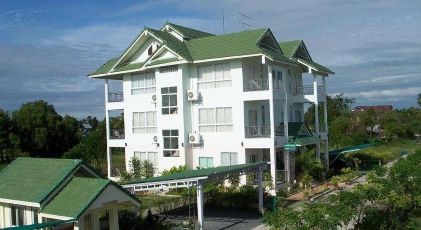 Kasem Garden Hotel Surin Ban Nong Tao Dış mekan fotoğraf